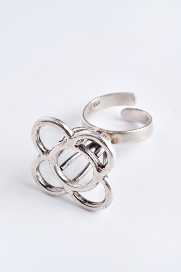 Flower of Barcelona Ring