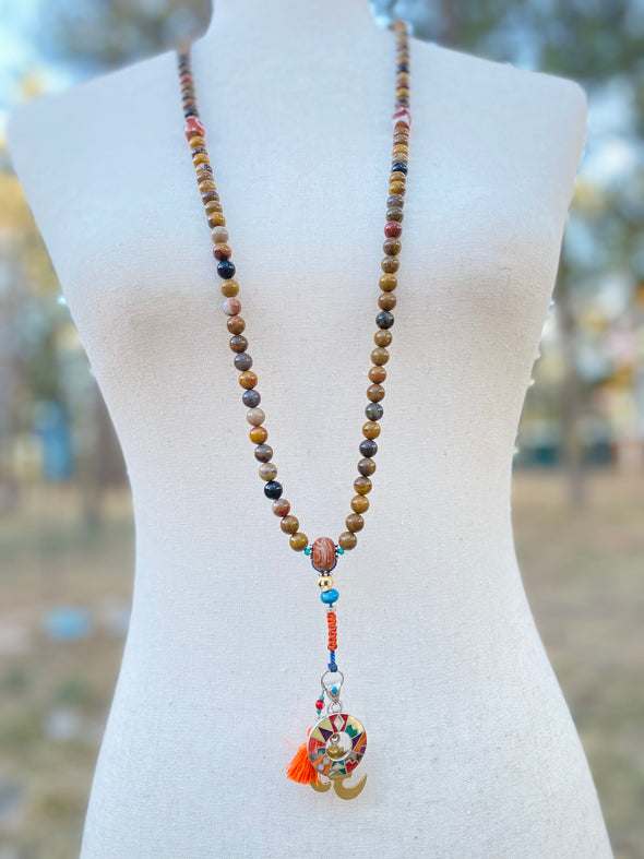 Inca Calendar & Om Mala. Prayer Beads. Rosario 📿