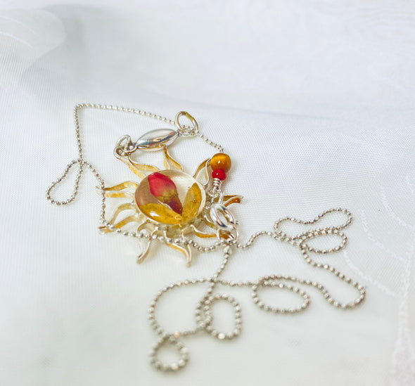 Una Rosa para Ti! Sterling Silver pendant.